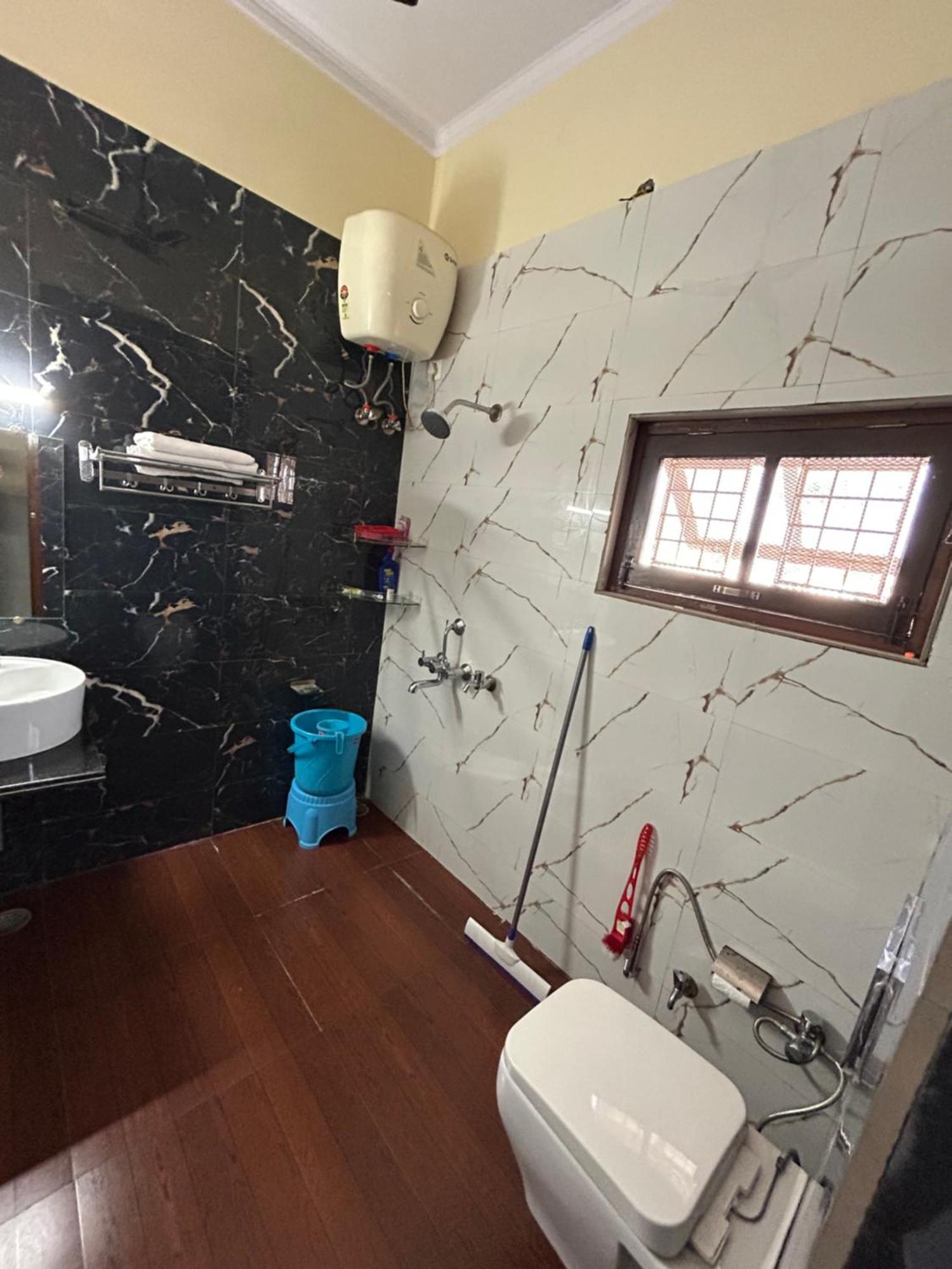 Bisht Niwas Homestay Kotdwāra Dış mekan fotoğraf